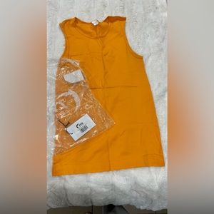 Zyia Parallel Tank, size Large. Gold